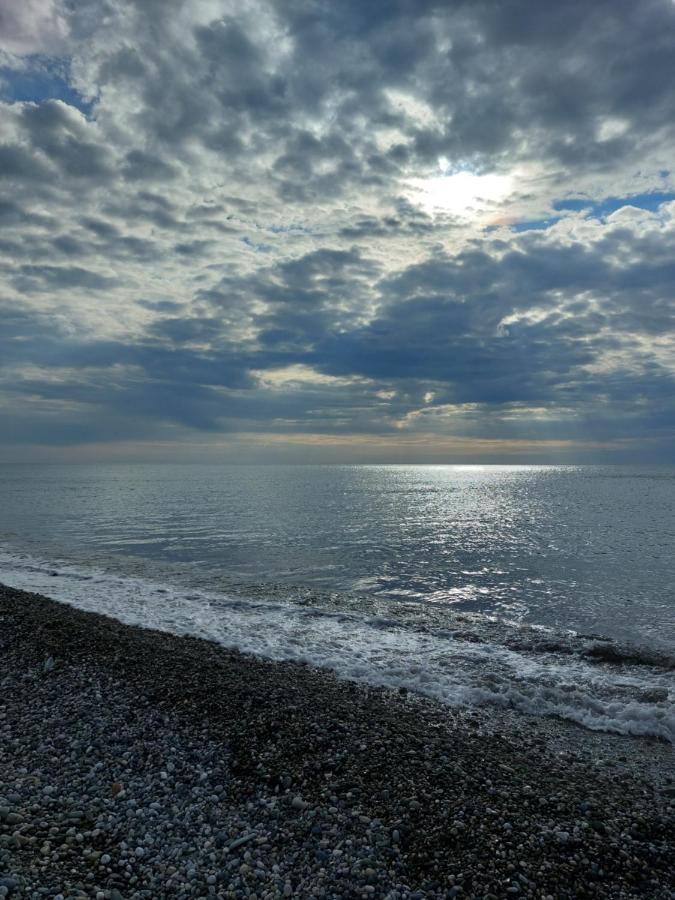 Домики У Лизы Под Ключ Pitsoenda Buitenkant foto